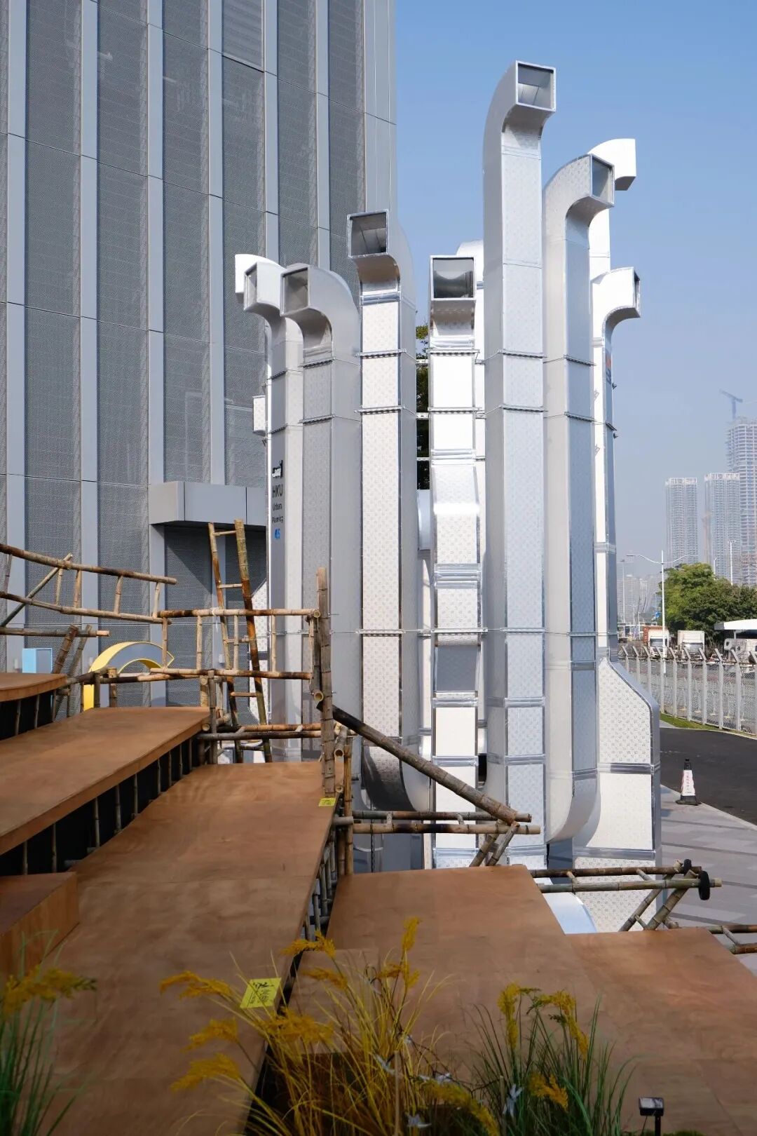 大胜30周年 | 零碳筑边界，大胜 P3 新材料打造深圳双年展港大城规馆-边界潜望剧场